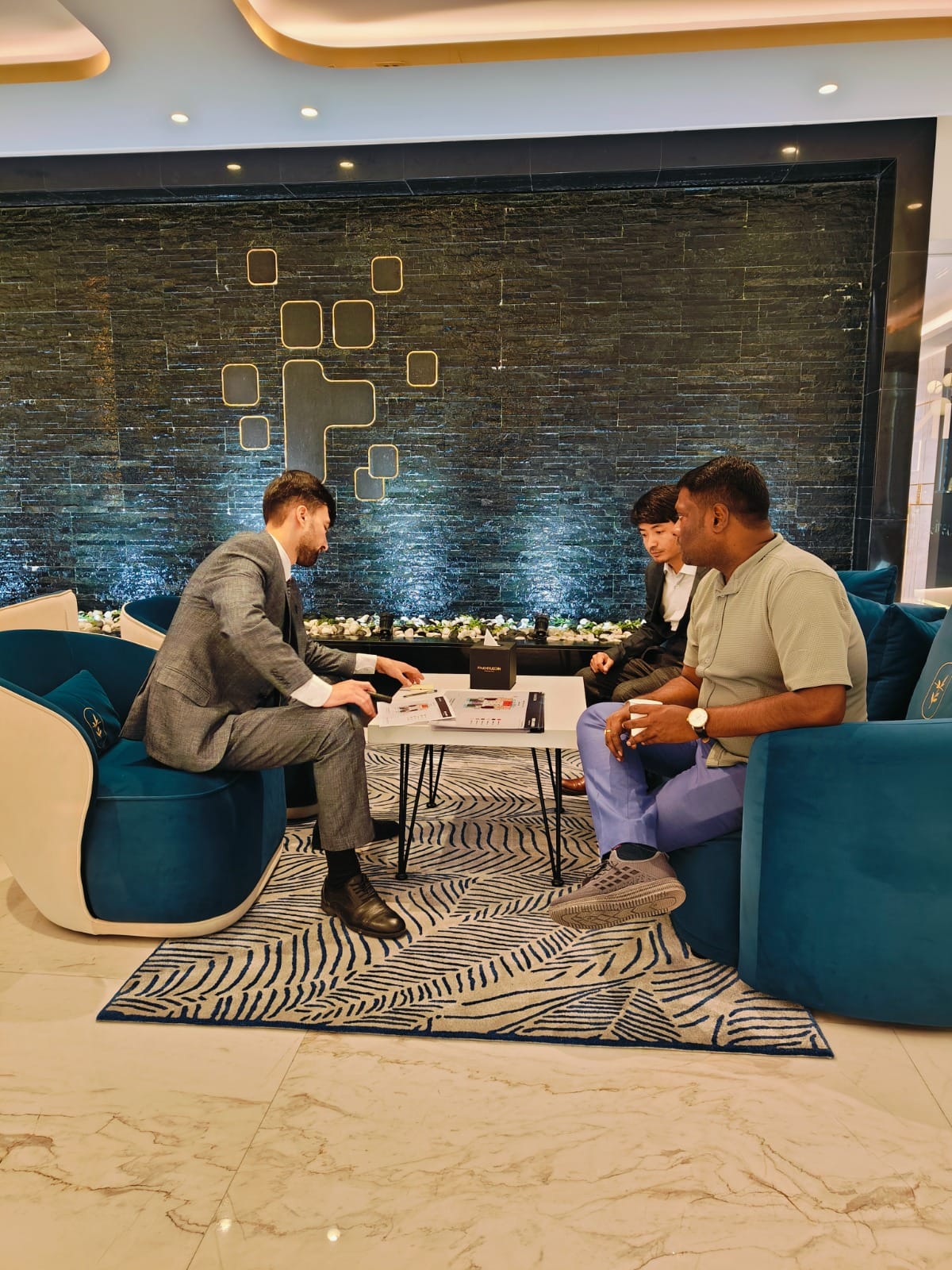 WhatsApp Image 2025-09-26 at 16.08.54 (1)